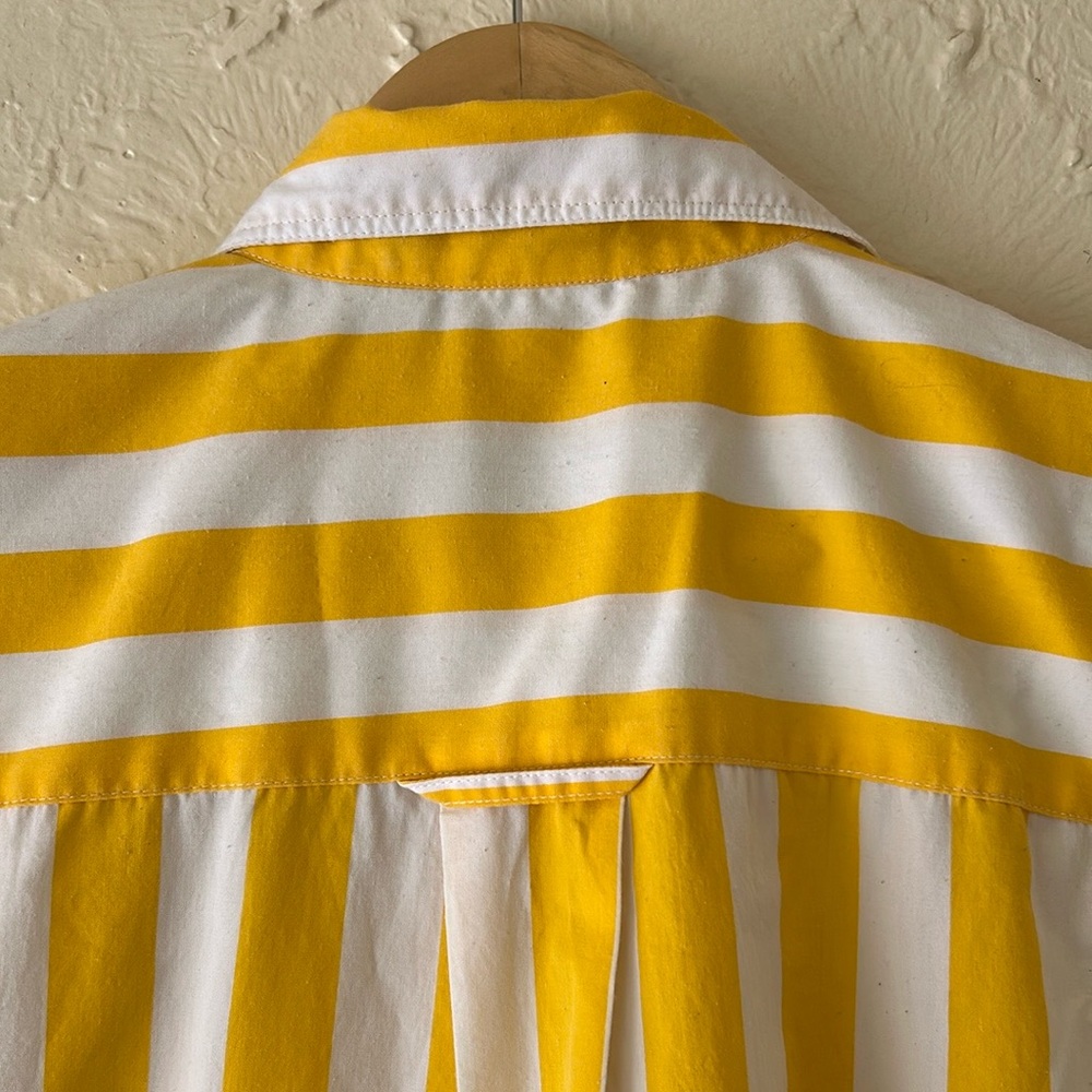 Simply Basic Striped Button Tank ☀️ size M - Picture 8 of 9